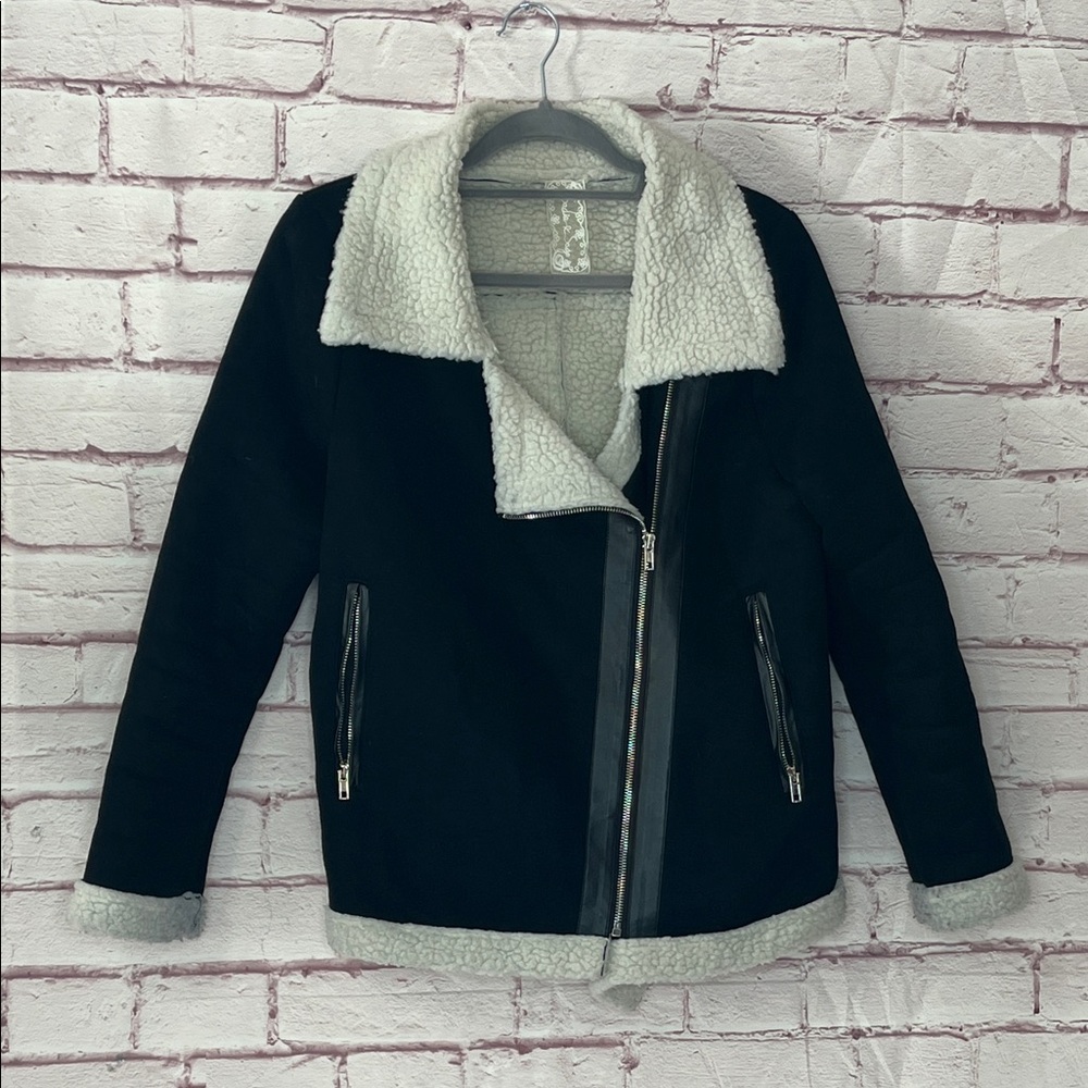 Sade & Sage Sherpa & Faux Suede Black Moto Jacket Good Condition Size Small